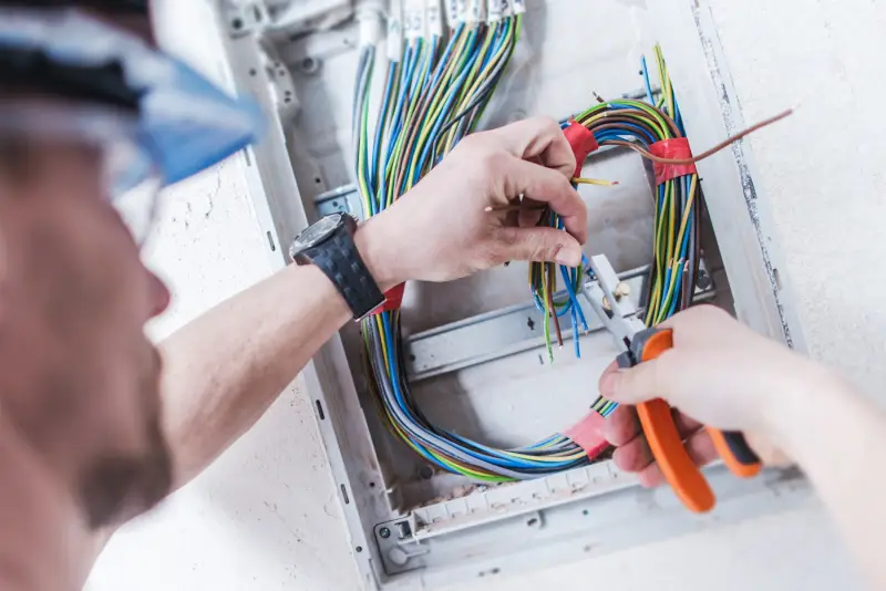 Electrical panel upgrade service